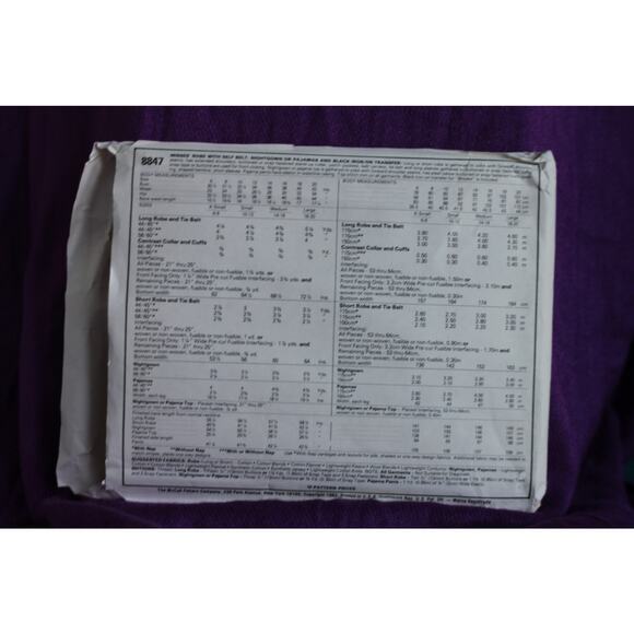 McCalls 8847 Nightgown robe Pajama pattern size small - Picture 3 of 5